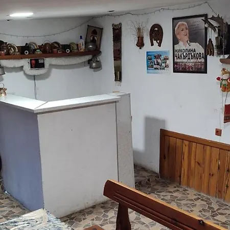 Proynovi Maison d'hôtes Kalofer