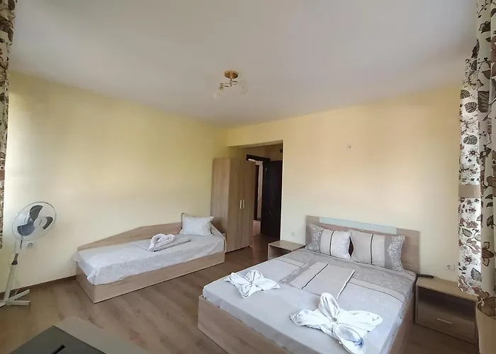 Proynovi Guest house *