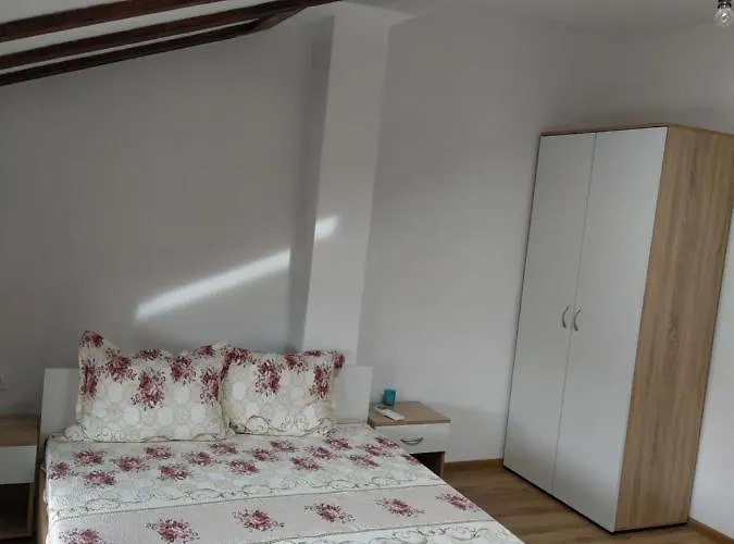 Proynovi Guest house *